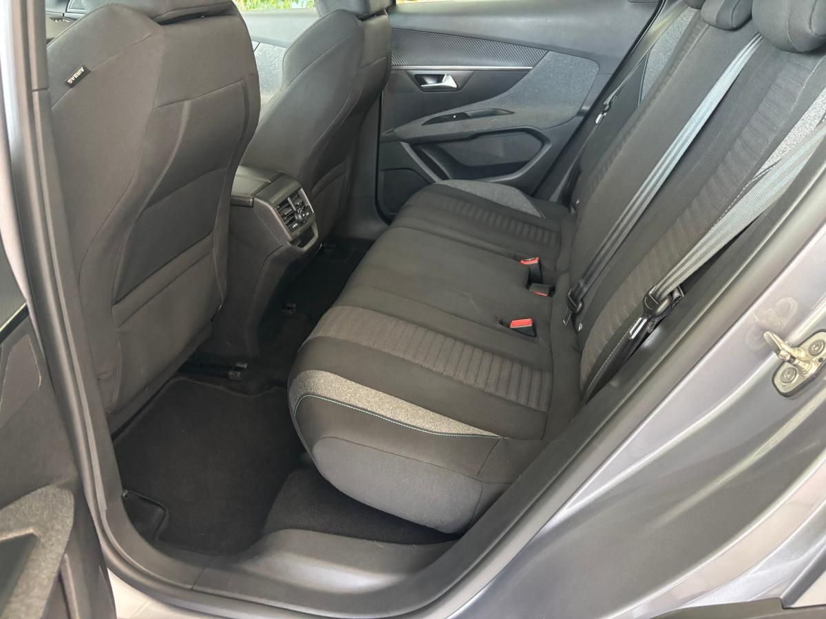 peugeot-3008-2023-diesel-1499cc
