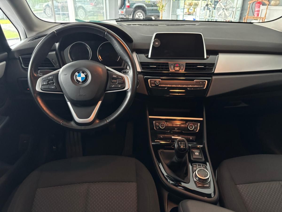 bmw-serie-2-2021-diesel-1496cc