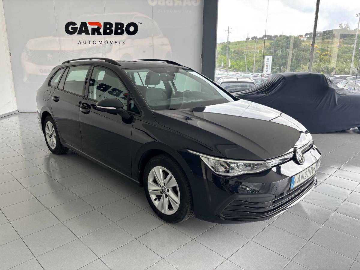 volkswagen-golf-variant-2022-diesel-1968cc
