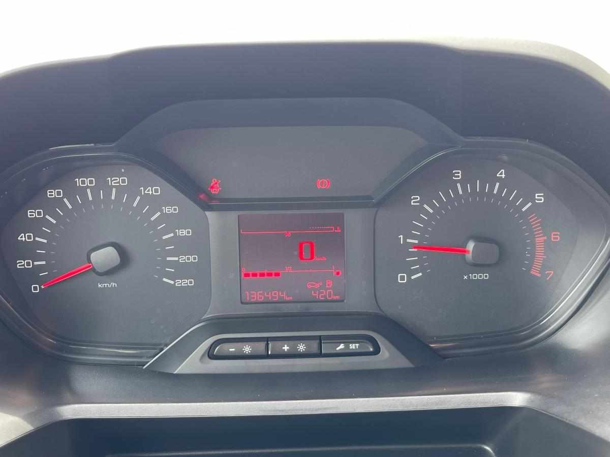 peugeot-partner-2019-diesel-1499cc
