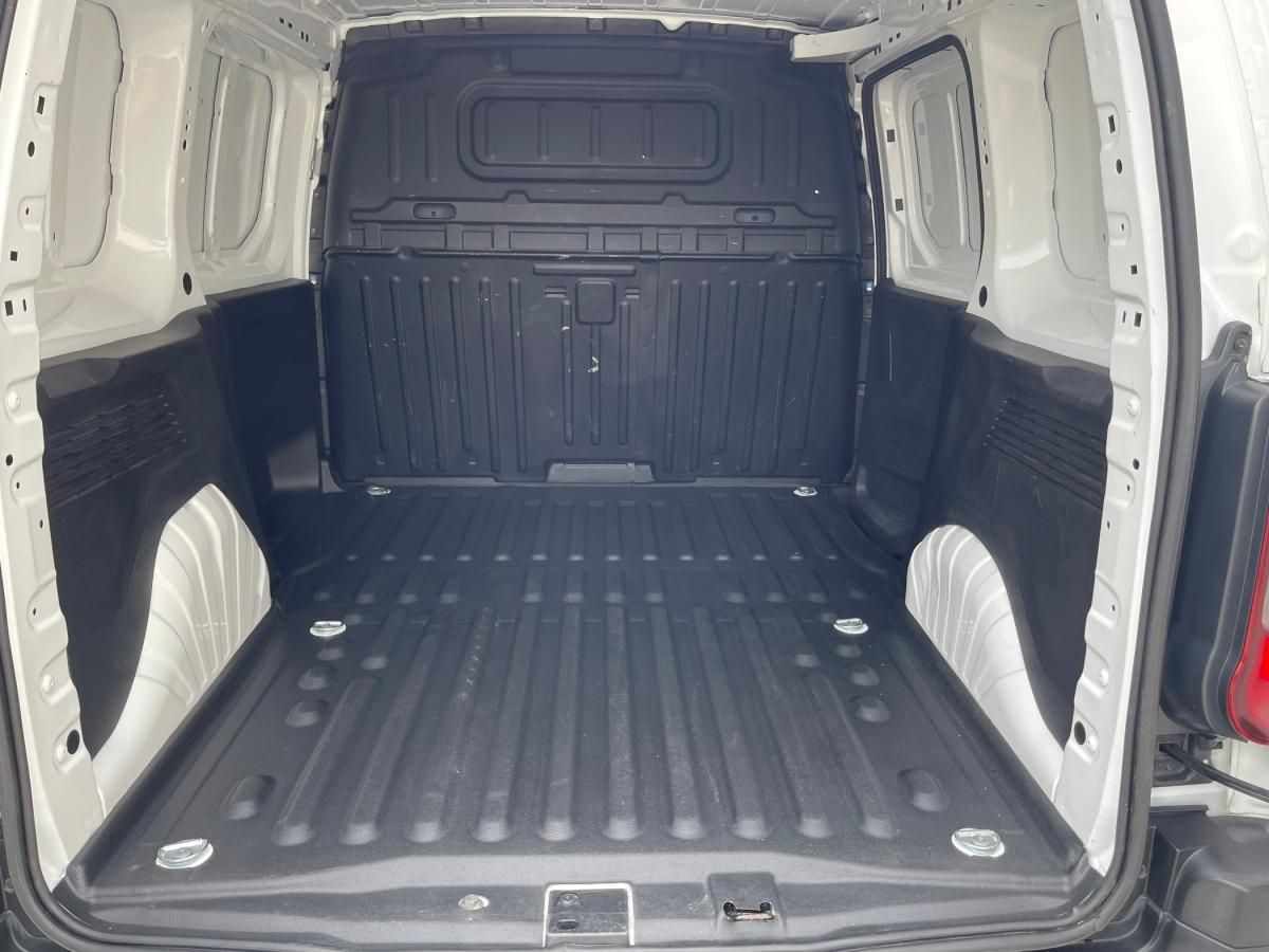 peugeot-partner-2019-diesel-1499cc