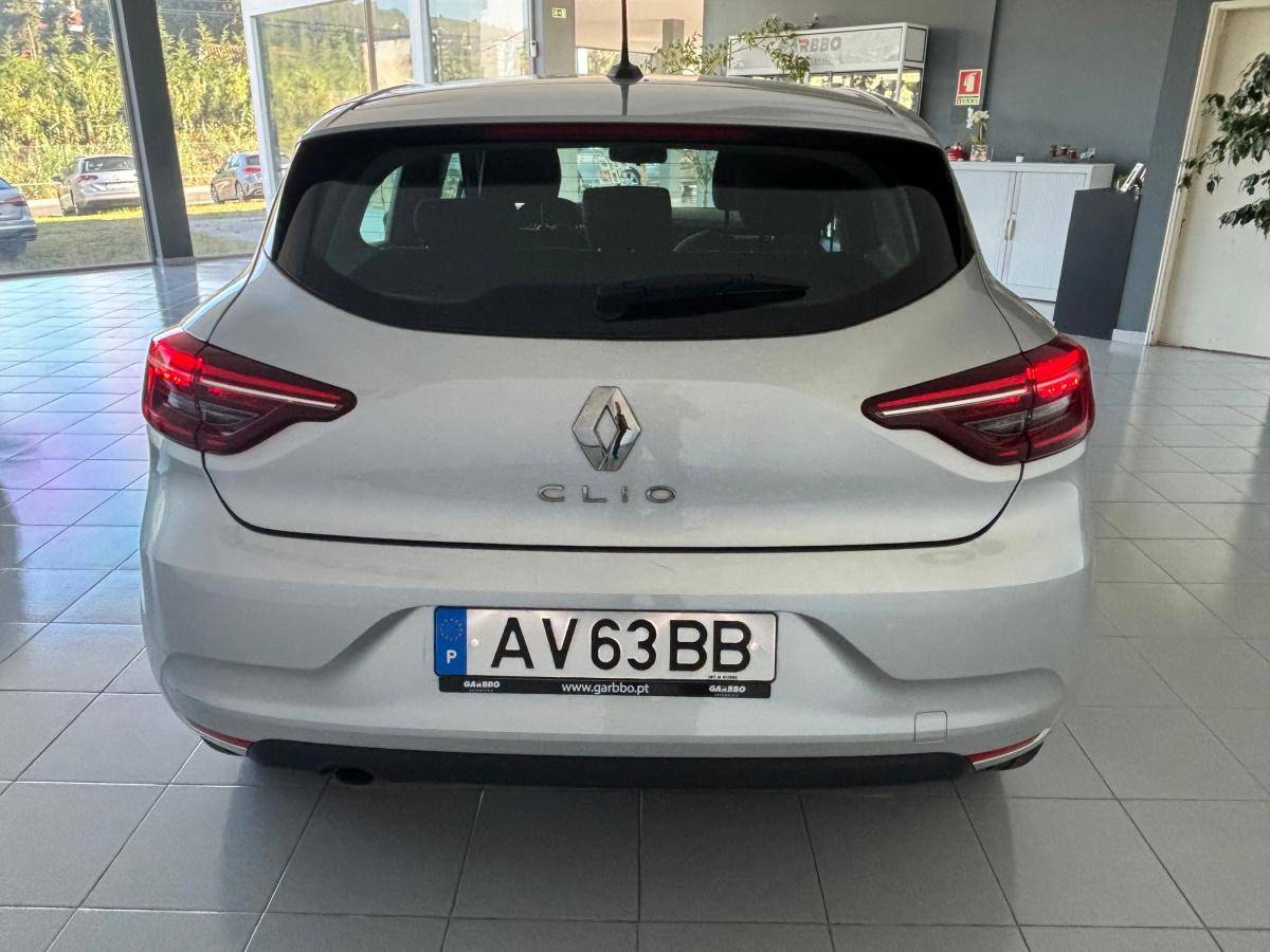 renault-clio-2021-diesel-1461cc