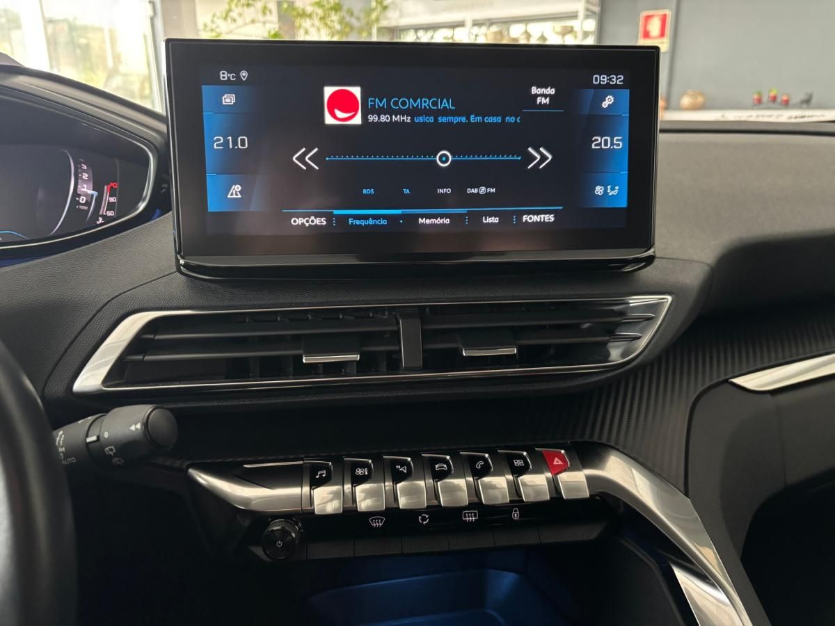 peugeot-3008-2021-diesel-1499cc