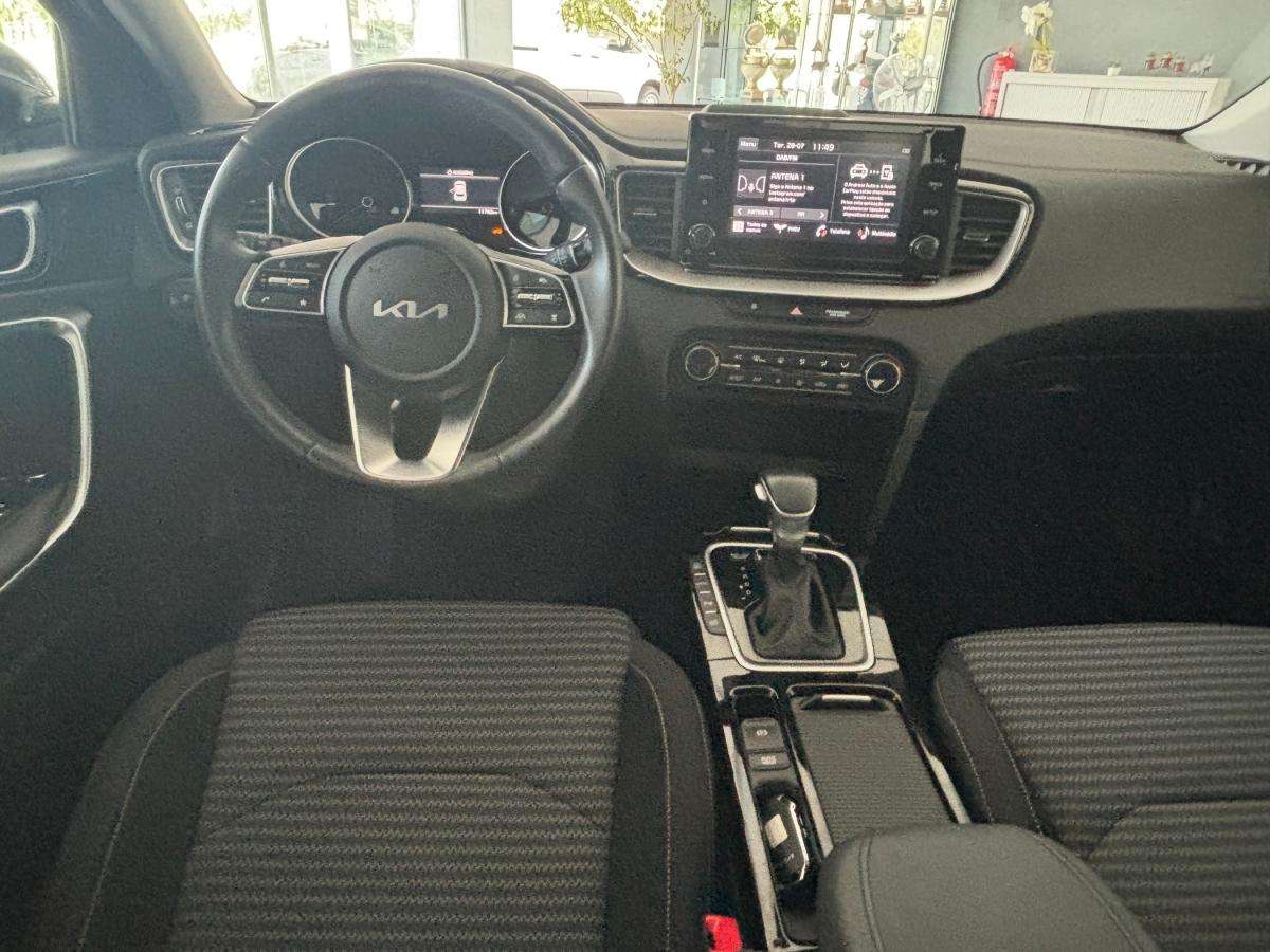 kia-xceed-2024-hibrido-a-gasolina-1580cc