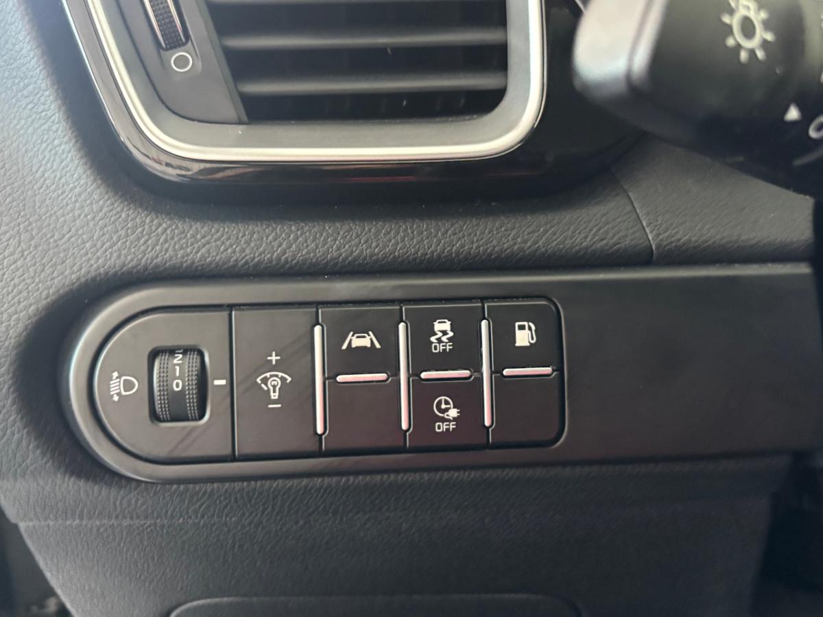 kia-xceed-2024-hibrido-a-gasolina-1580cc