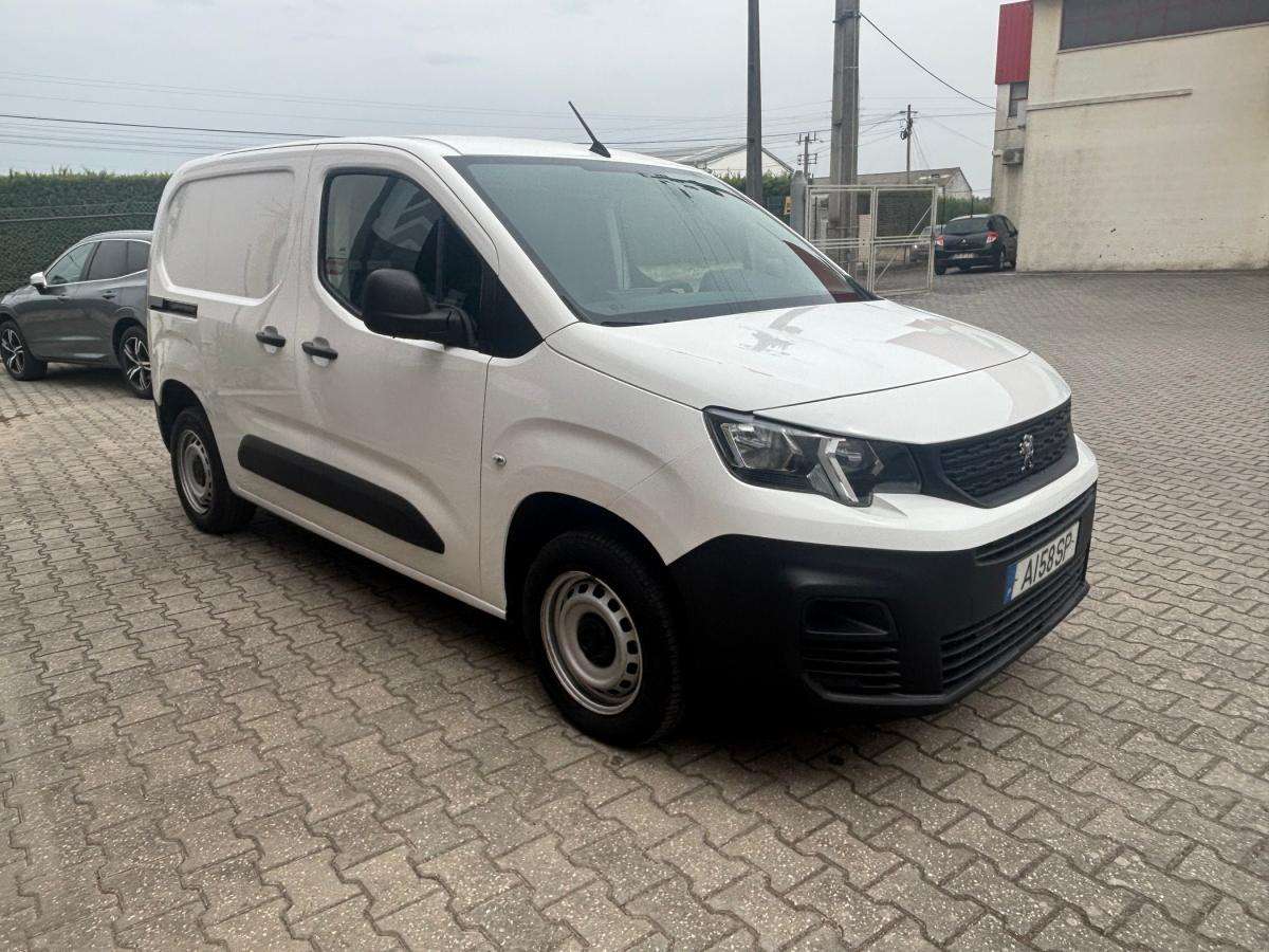 peugeot-partner-2021-diesel-1499cc