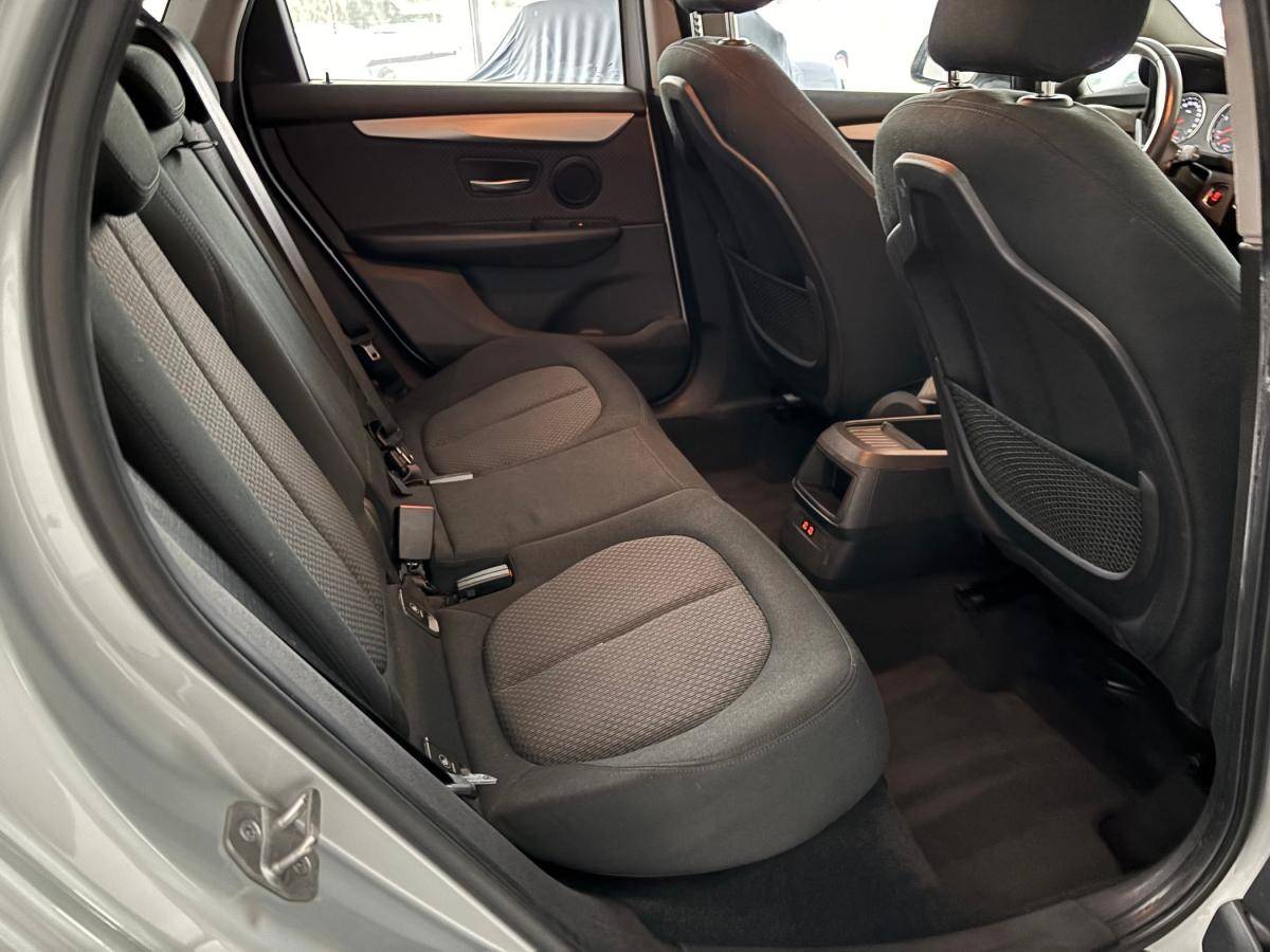 bmw-serie-2-2019-diesel-1496cc