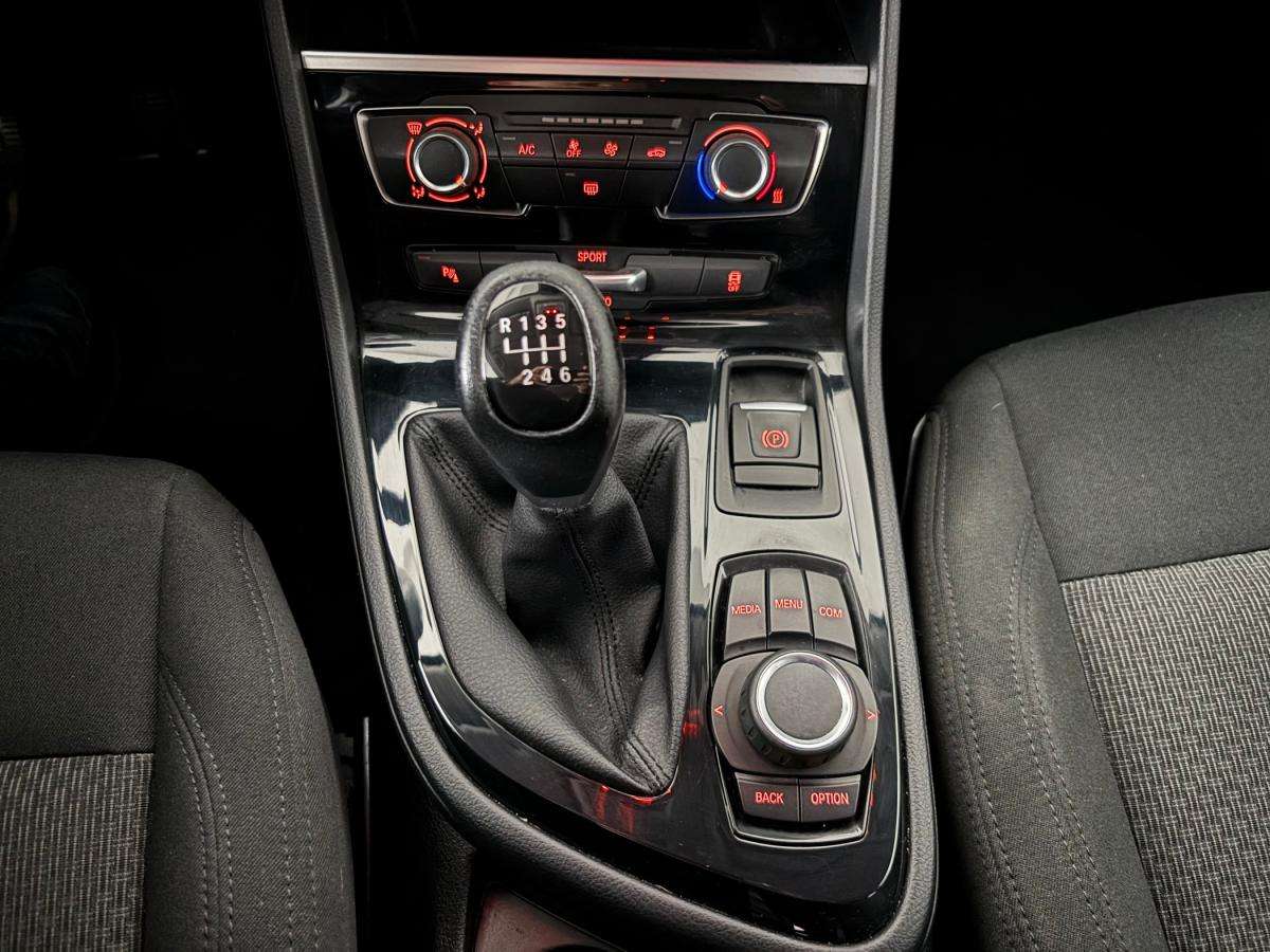 bmw-serie-2-2019-diesel-1496cc