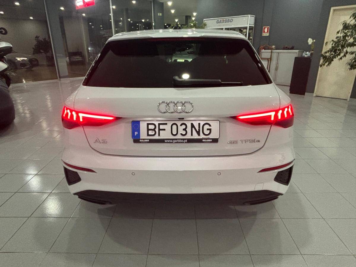 audi-a3-sportback-2023-hibrido-a-gasolina-1395cc