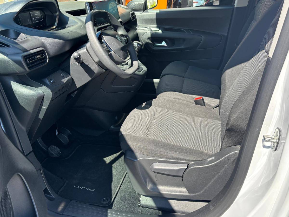 peugeot-partner-2025-diesel-1499cc