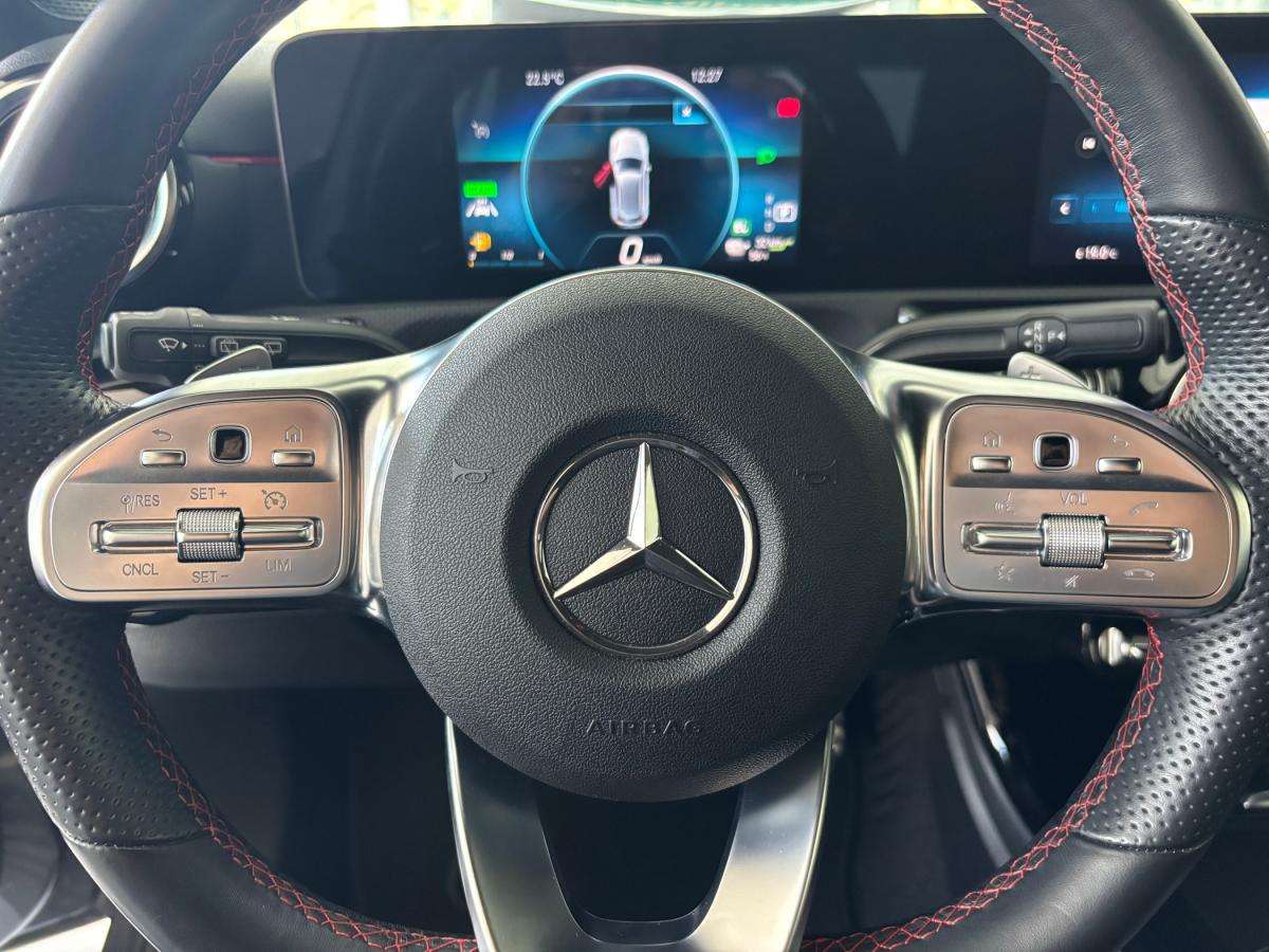 mercedes-benz-classe-a-2021-hibrido-a-gasolina-1332cc