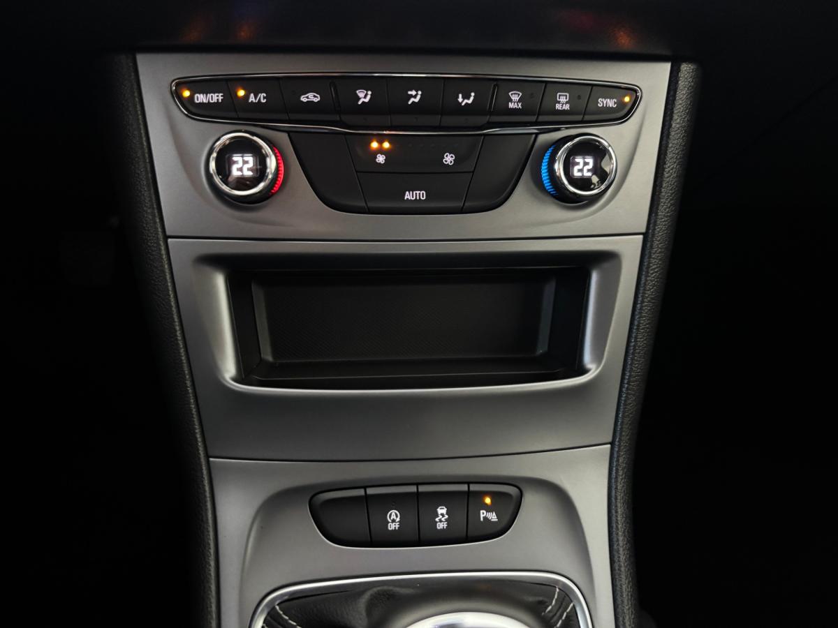 opel-astra-2019-diesel-1598cc