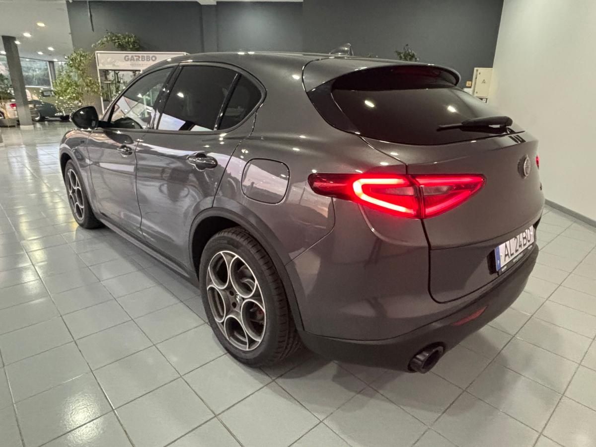 alfa-romeo-stelvio-2021-diesel-2143cc