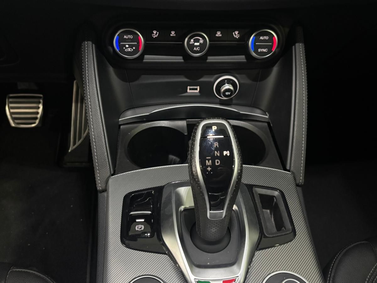 alfa-romeo-stelvio-2021-diesel-2143cc