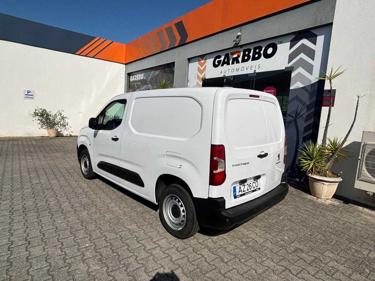 peugeot-partner-2023-diesel-1499cc