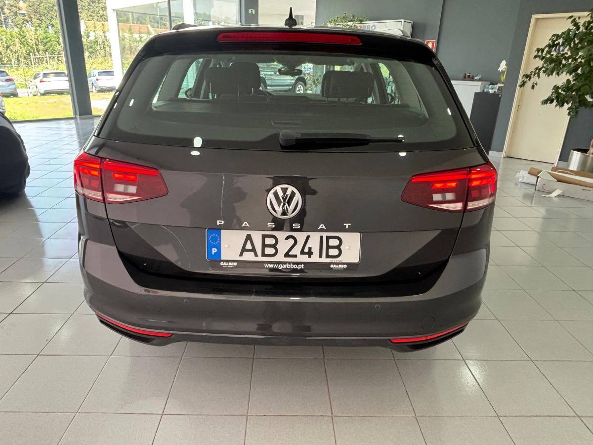 volkswagen-passat-variant-2020-diesel-1968cc