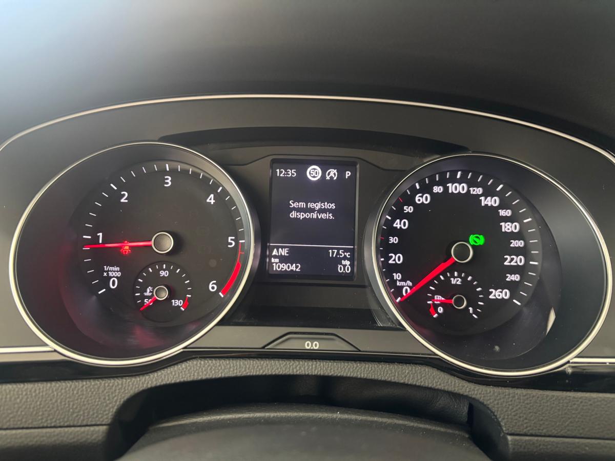 volkswagen-passat-variant-2020-diesel-1968cc