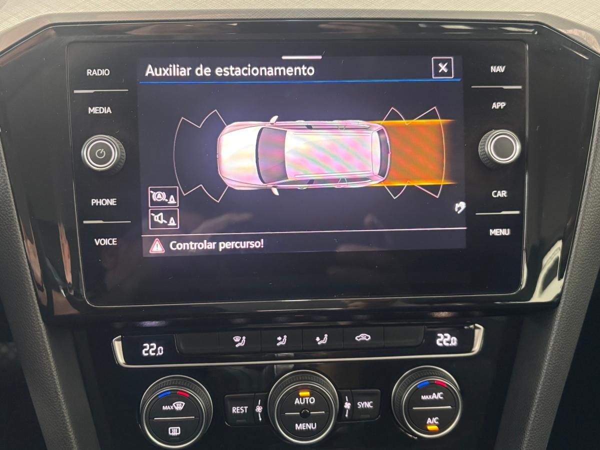 volkswagen-passat-variant-2020-diesel-1968cc
