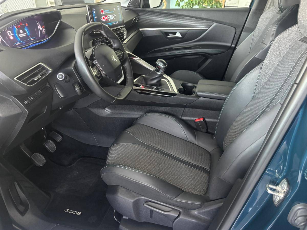 peugeot-3008-2022-diesel-1499cc