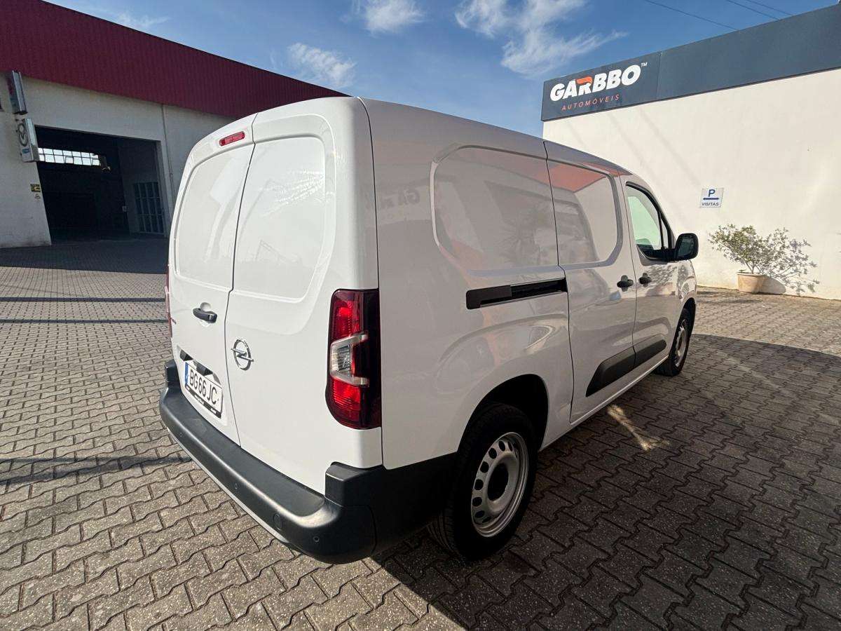 opel-combo-2024-diesel-1499cc