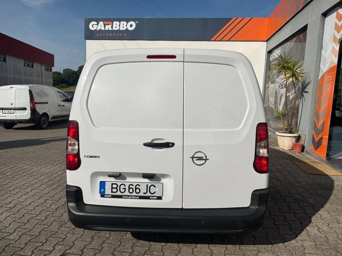 opel-combo-2024-diesel-1499cc
