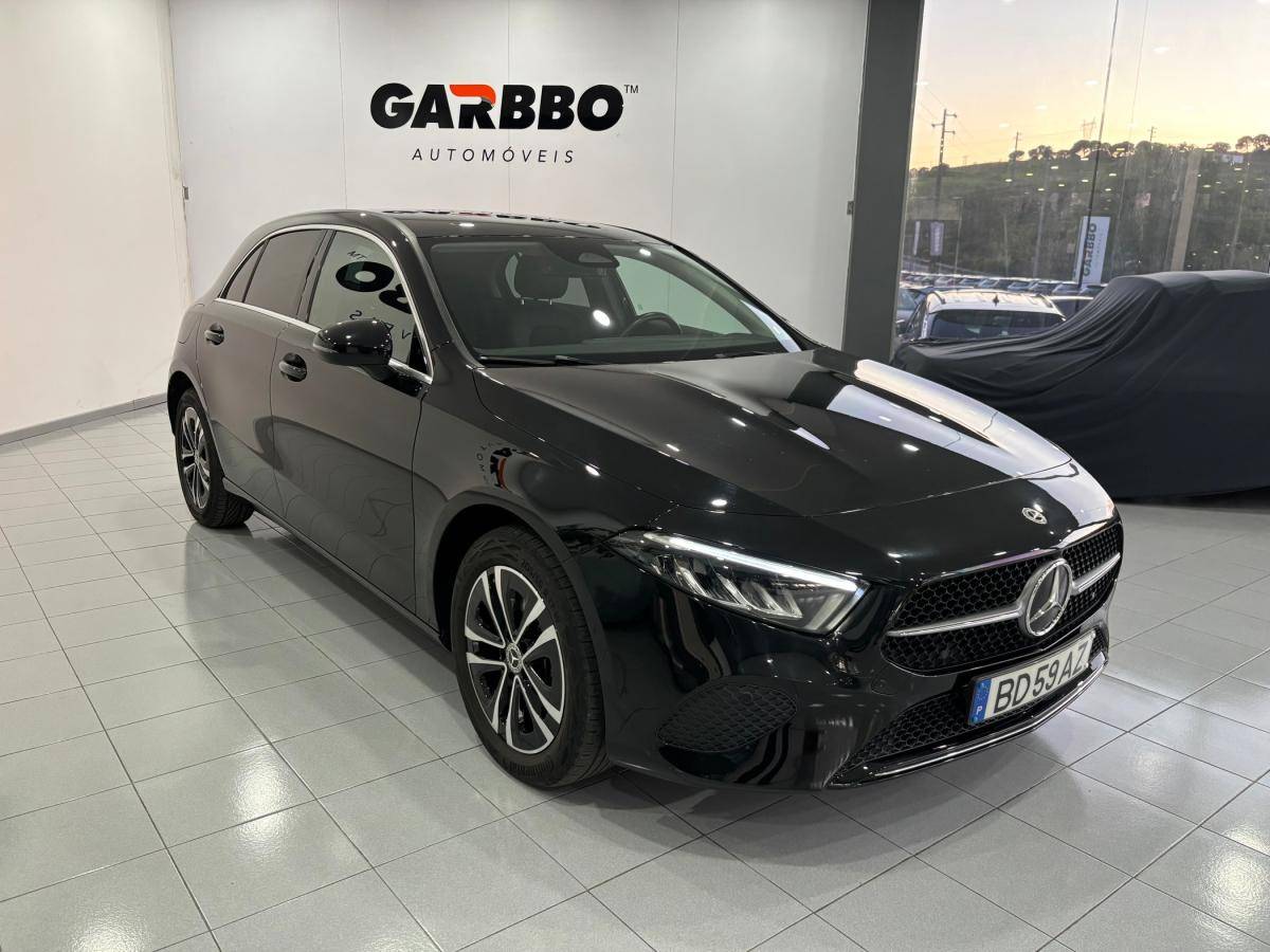 mercedes-benz-classe-a-2023-hibrido-a-gasolina-1332cc