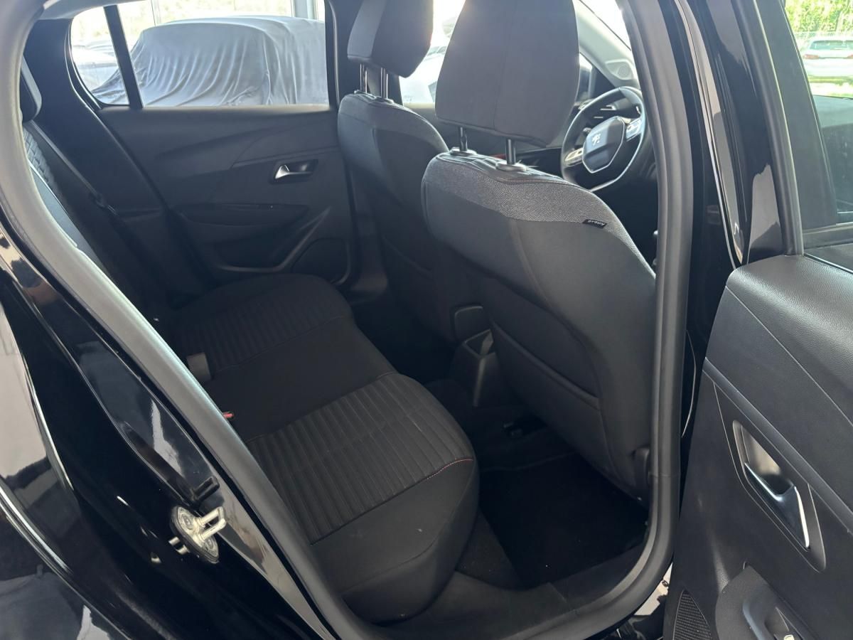 peugeot-208-2023-diesel-1499cc