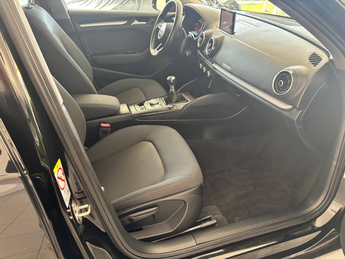 audi-a3-2019-diesel-1598cc