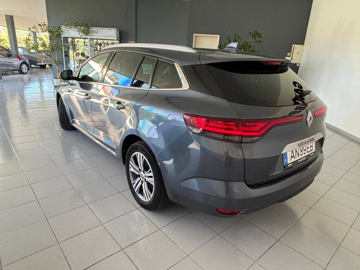 renault-megane-sport-tourer-2021-diesel-1461cc