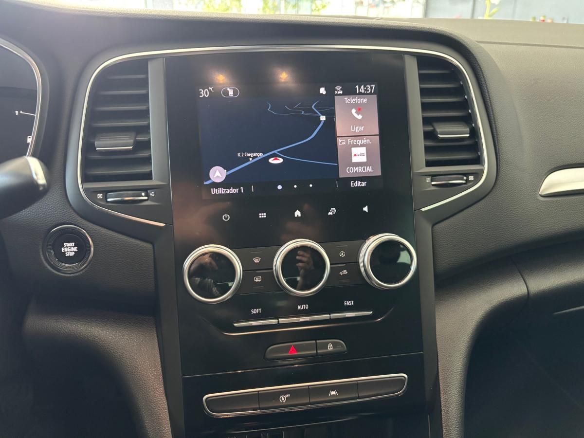 renault-megane-sport-tourer-2021-diesel-1461cc