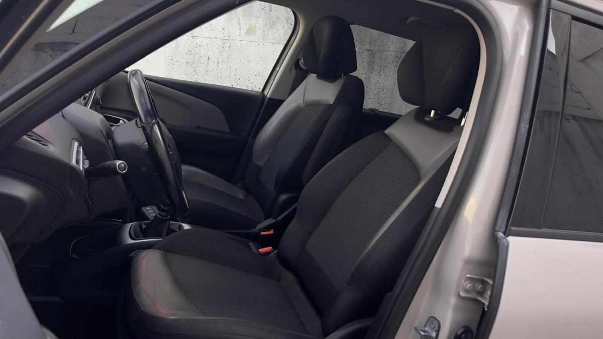 citroen-c4-grand-picasso-1-6hdi-2018-diesel-1560cc