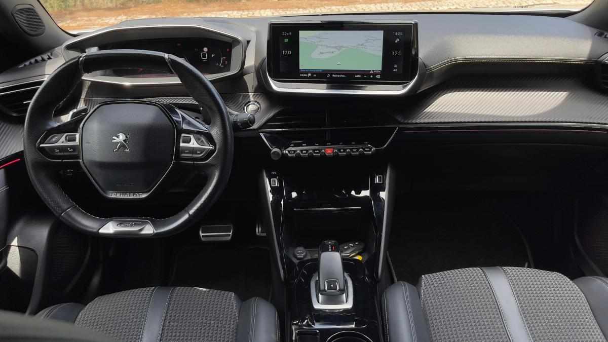 peugeot-2008-1-2-puretech-2021-gasolina-1199cc