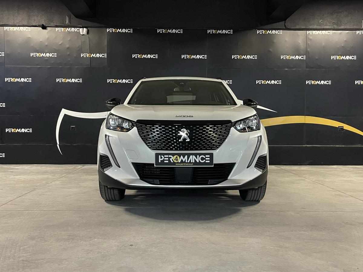 peugeot-2008-1-2-puretech-2023-gasolina-1199cc