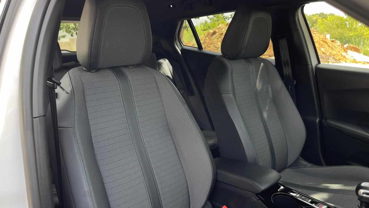peugeot-2008-1-2-puretech-2023-gasolina-1199cc