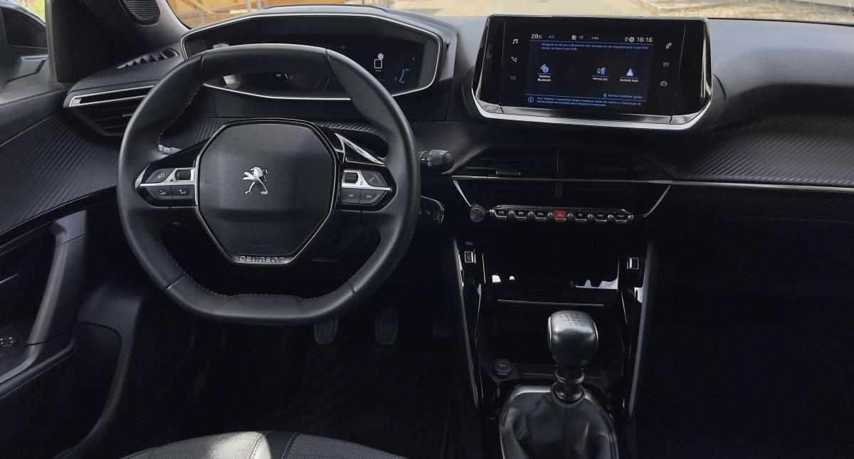 peugeot-2008-1-2-puretech-2023-gasolina-1199cc