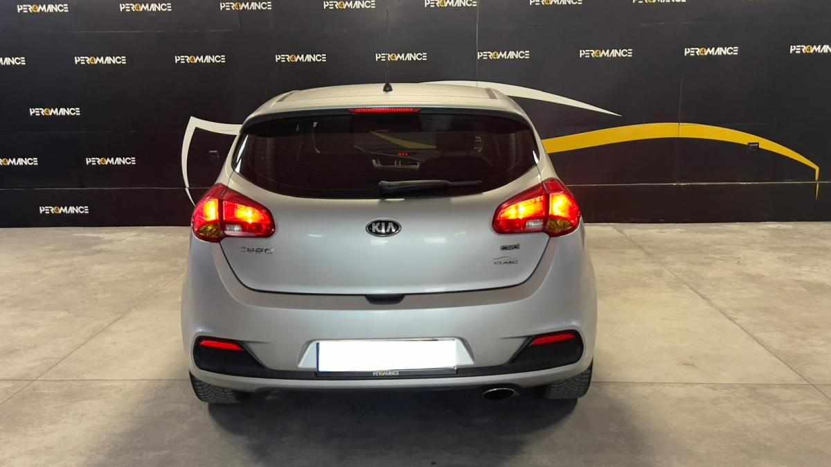 kia-ceed-1-4-crdi-2015-diesel-1396cc