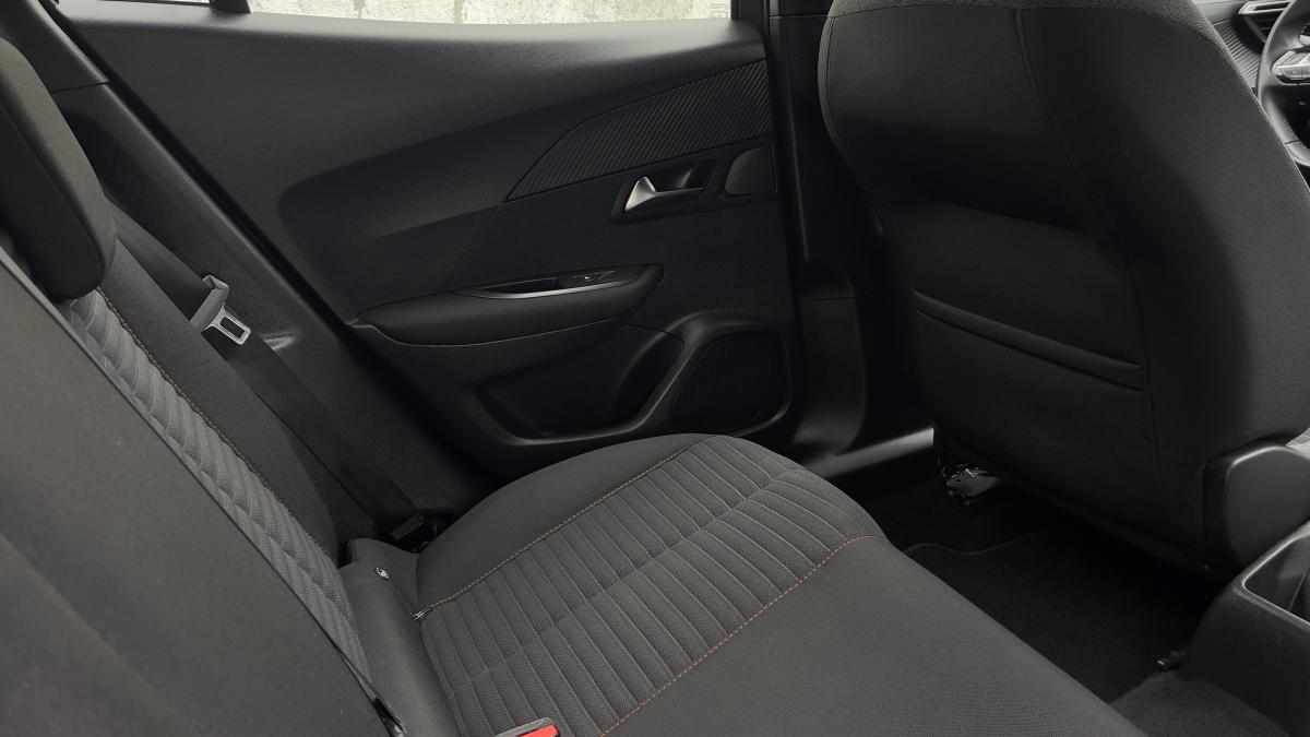 peugeot-2008-1-2-puretech-2022-gasolina-1199cc