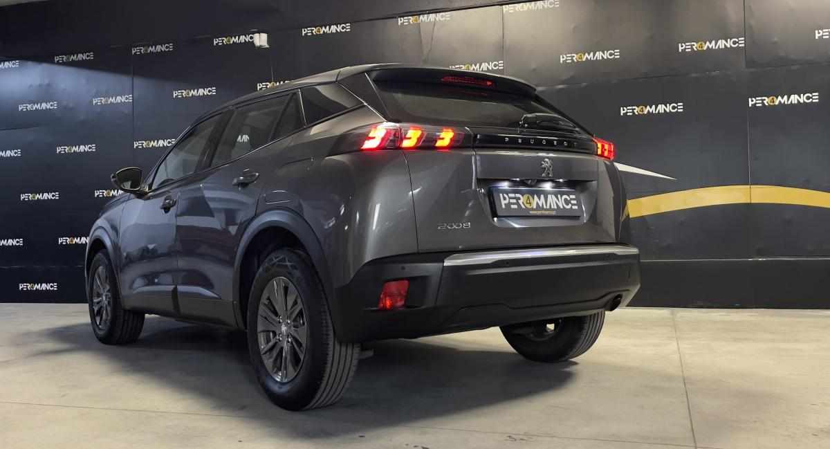 peugeot-2008-1-2-puretech-2022-gasolina-1199cc