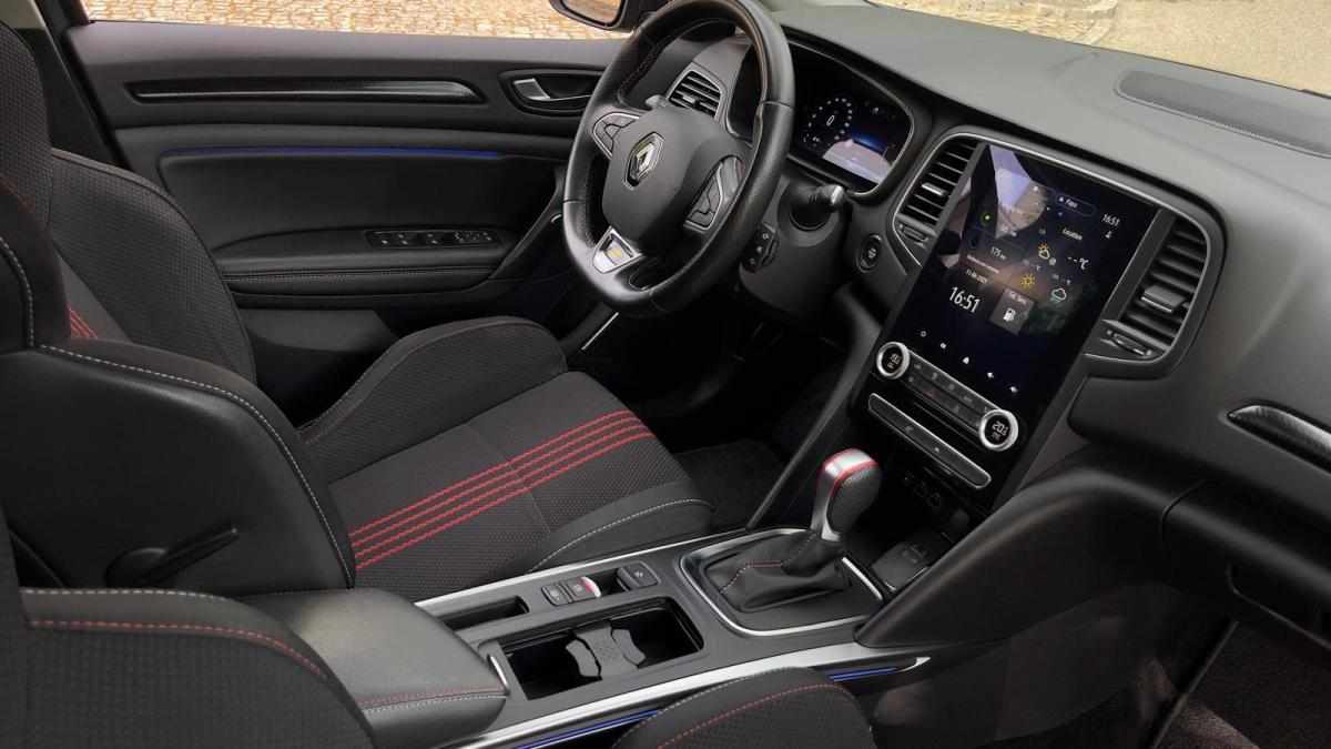 renault-megane-sport-tourer-2021-diesel-1461cc