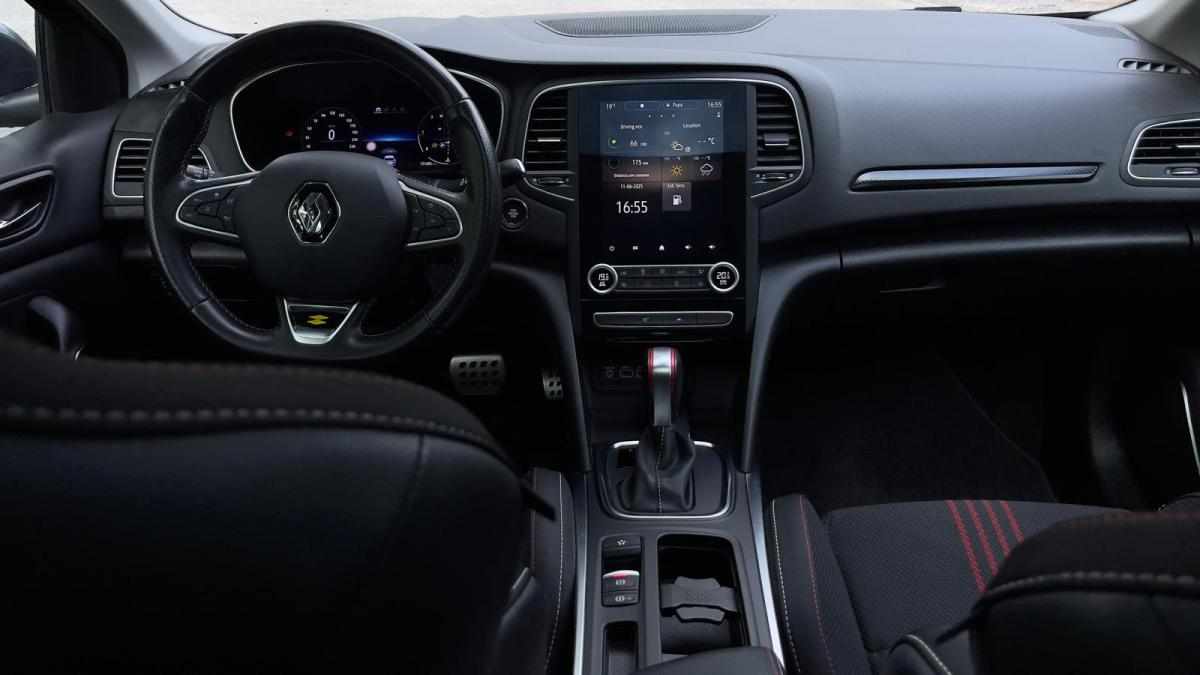 renault-megane-sport-tourer-2021-diesel-1461cc
