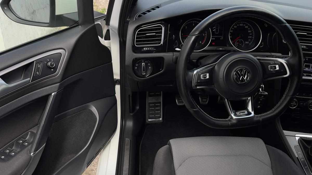 volkswagen-golf-2-0-tdi-bluemotion-2013-diesel-1968cc
