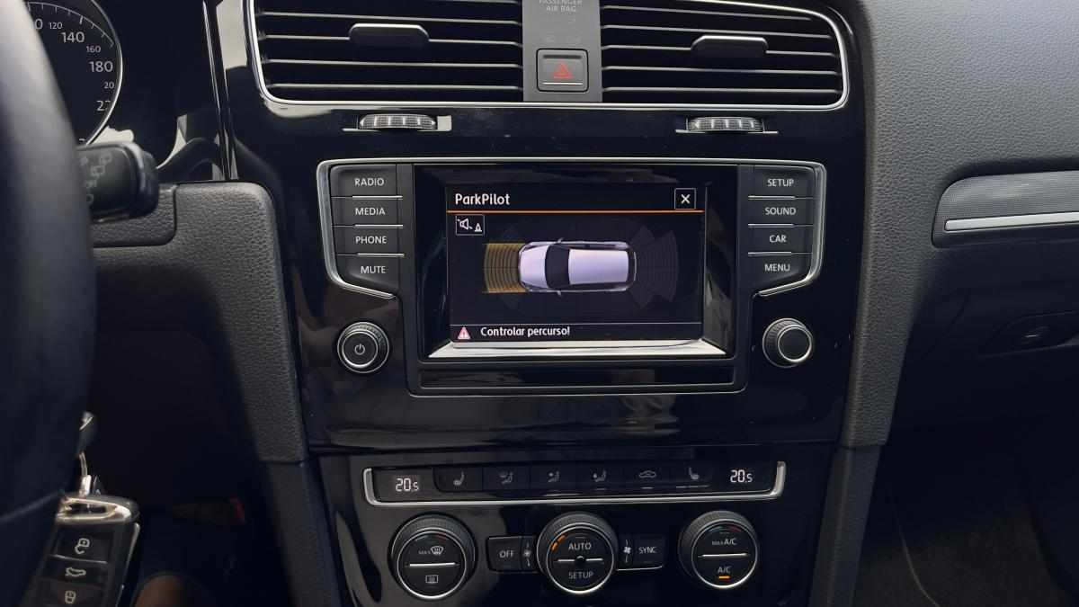 volkswagen-golf-2-0-tdi-bluemotion-2013-diesel-1968cc
