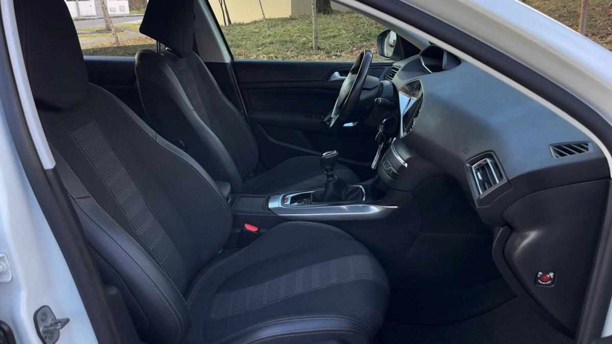 peugeot-308-1-5-bluehdi-2020-diesel-1499cc