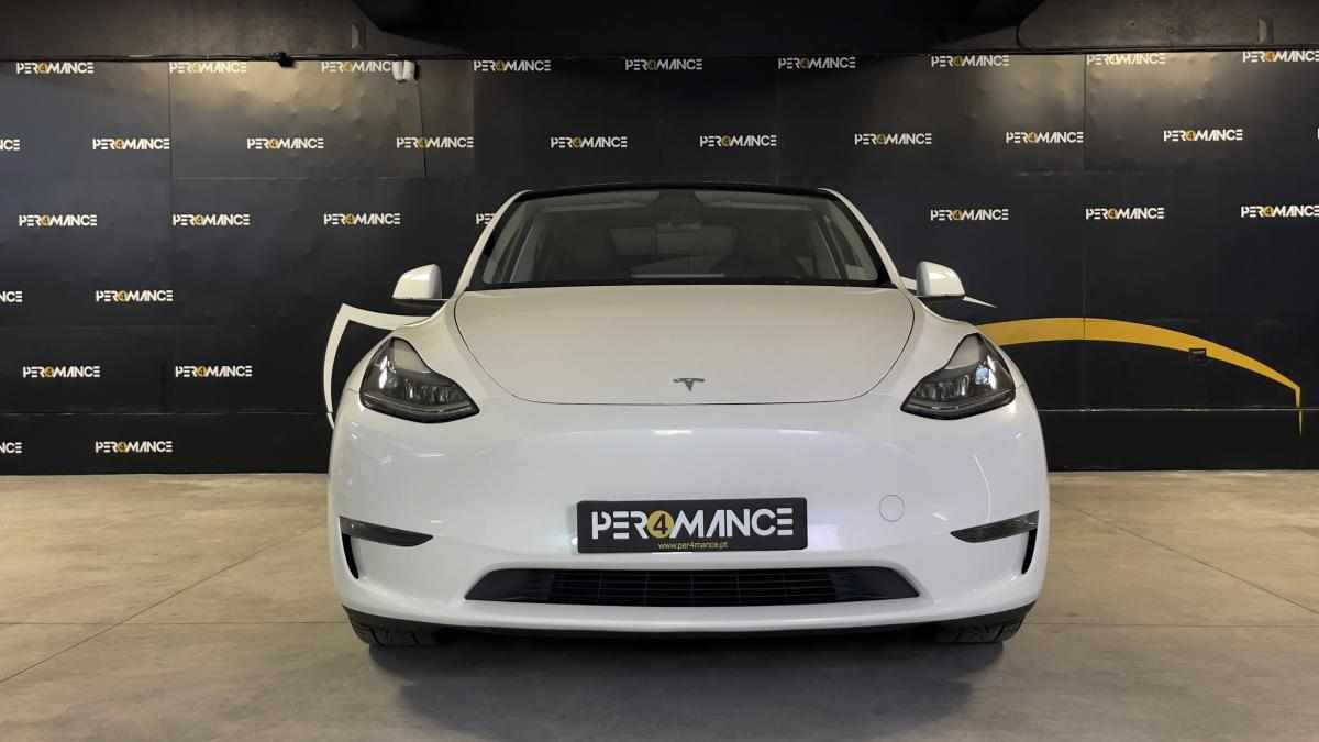 tesla-model-y-performance-2023-eletrico