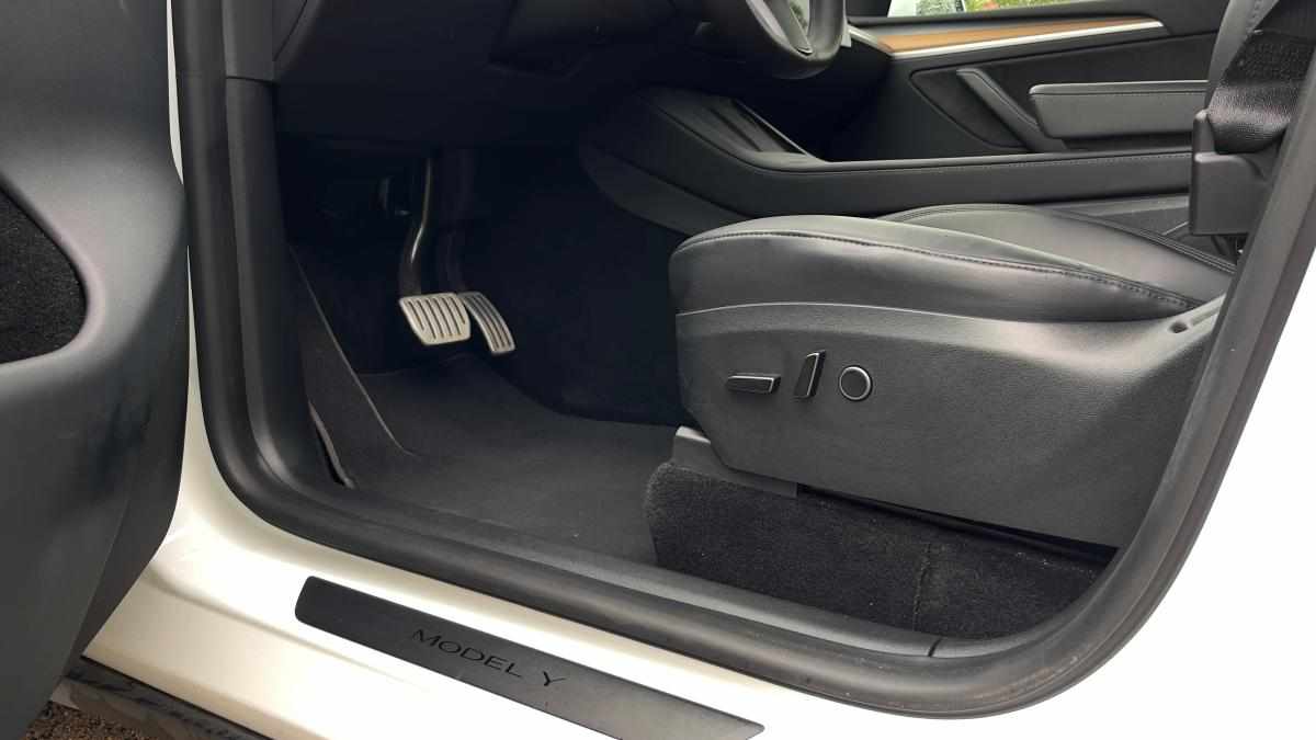 tesla-model-y-performance-2023-eletrico