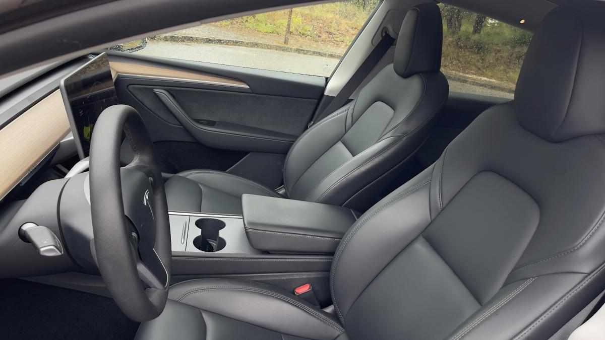 tesla-model-y-performance-2023-eletrico