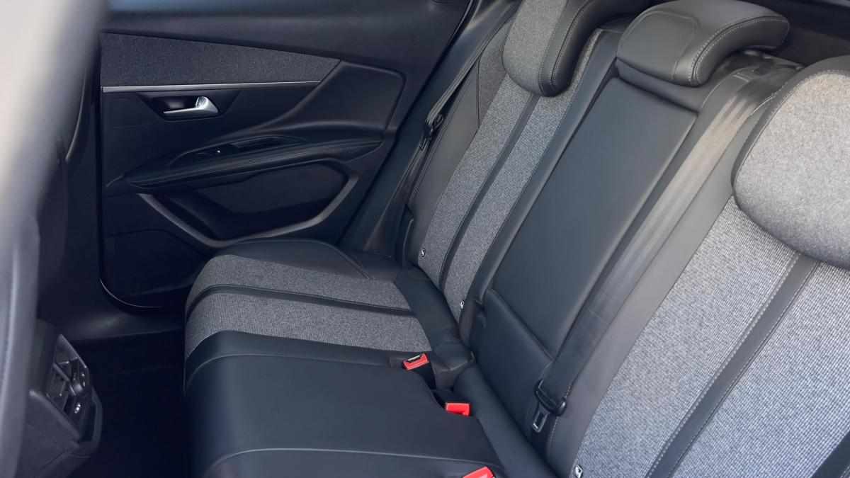 peugeot-3008-1-6-bluehdi-2017-diesel-1560cc
