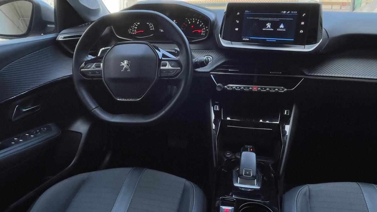 peugeot-208-1-2-puretech-2020-gasolina-1199cc