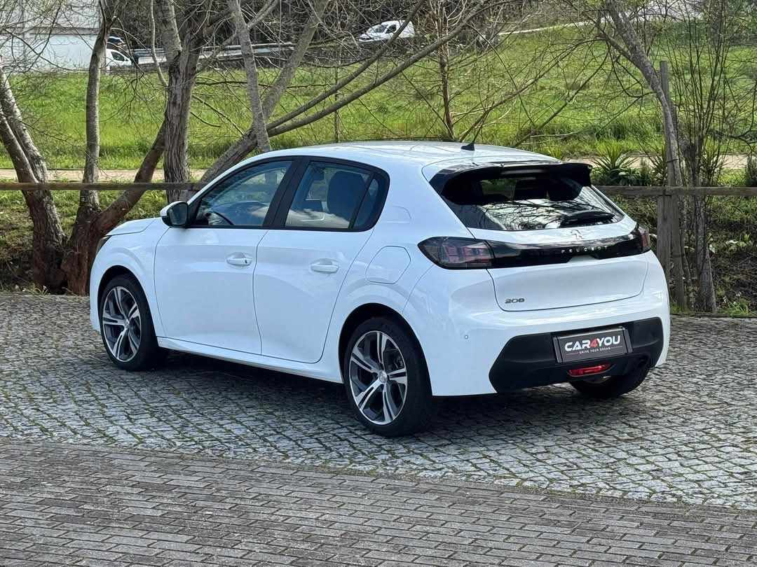 peugeot-208-2020-gasolina-1199cc