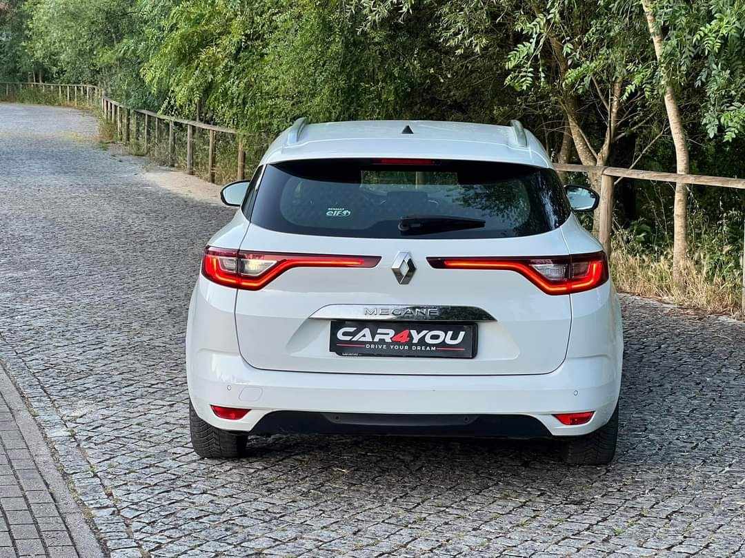 renault-megane-sport-tourer-2019-diesel-1461cc